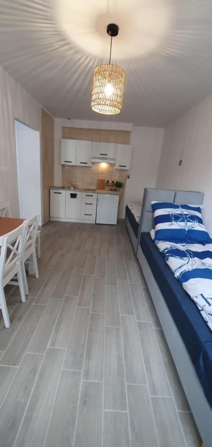 Chabrowa Perla Apartment Ярославец Екстериор снимка