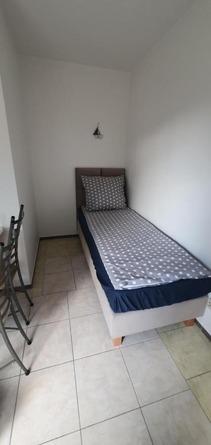 Chabrowa Perla Apartment Ярославец Екстериор снимка